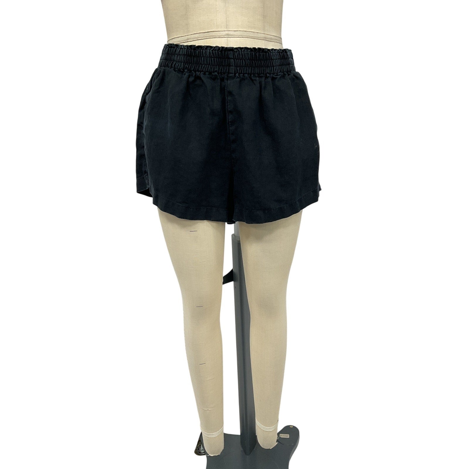 Reformation 'Charlotte' Black Linen Short Size L