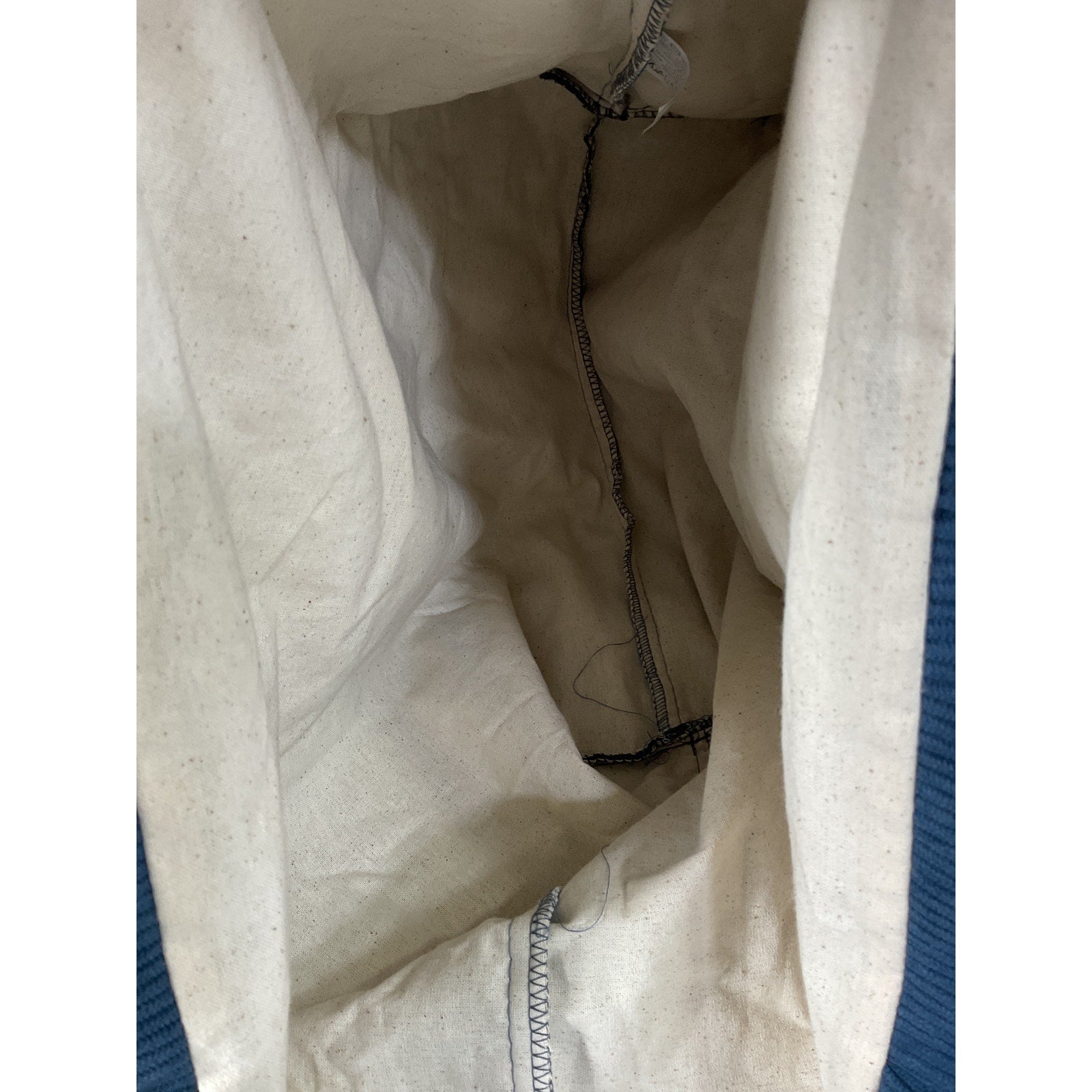S�zane 'Velvet' Blue Polyester Tote Bag