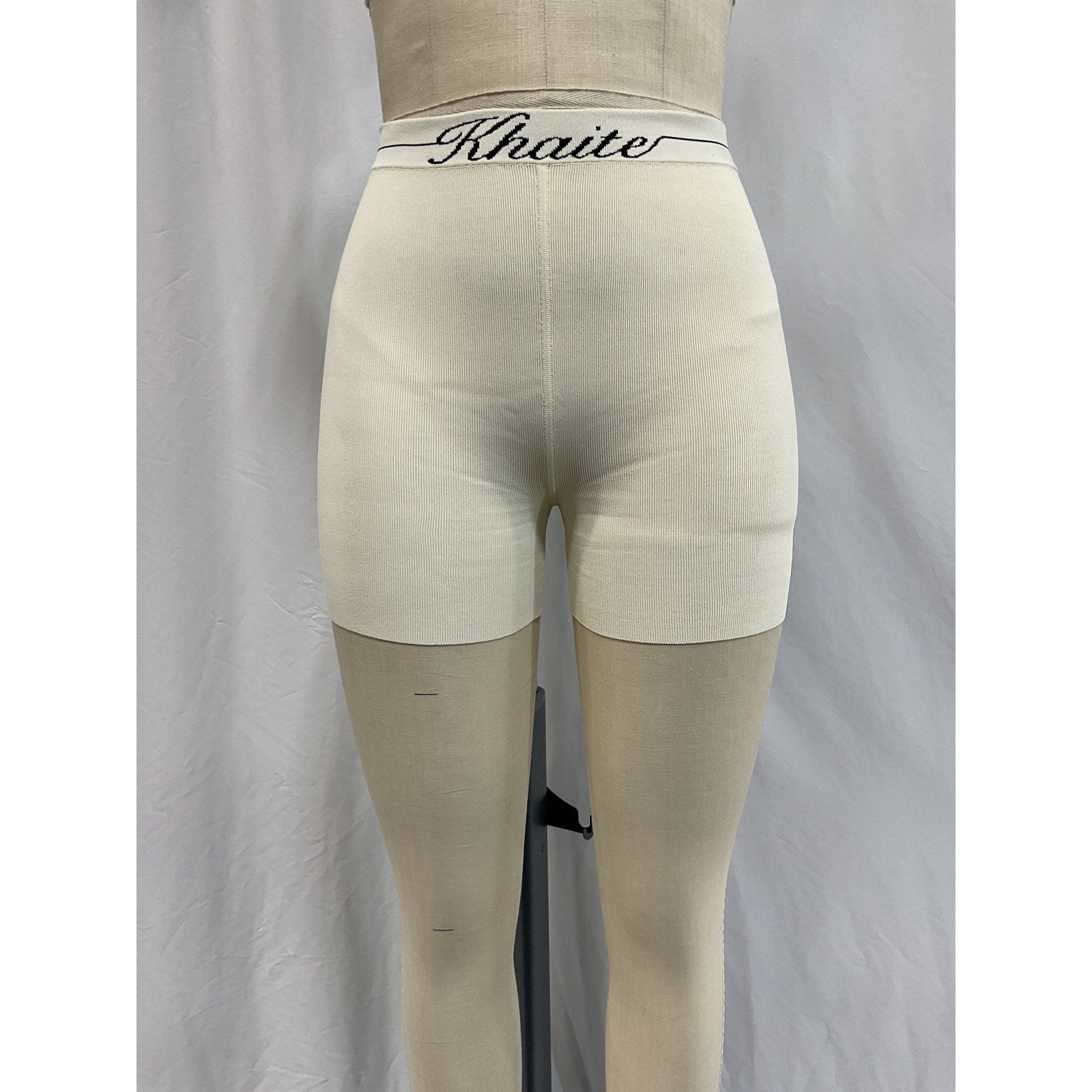 Khaite 'Bryant' White Viscose Biker Short Size S