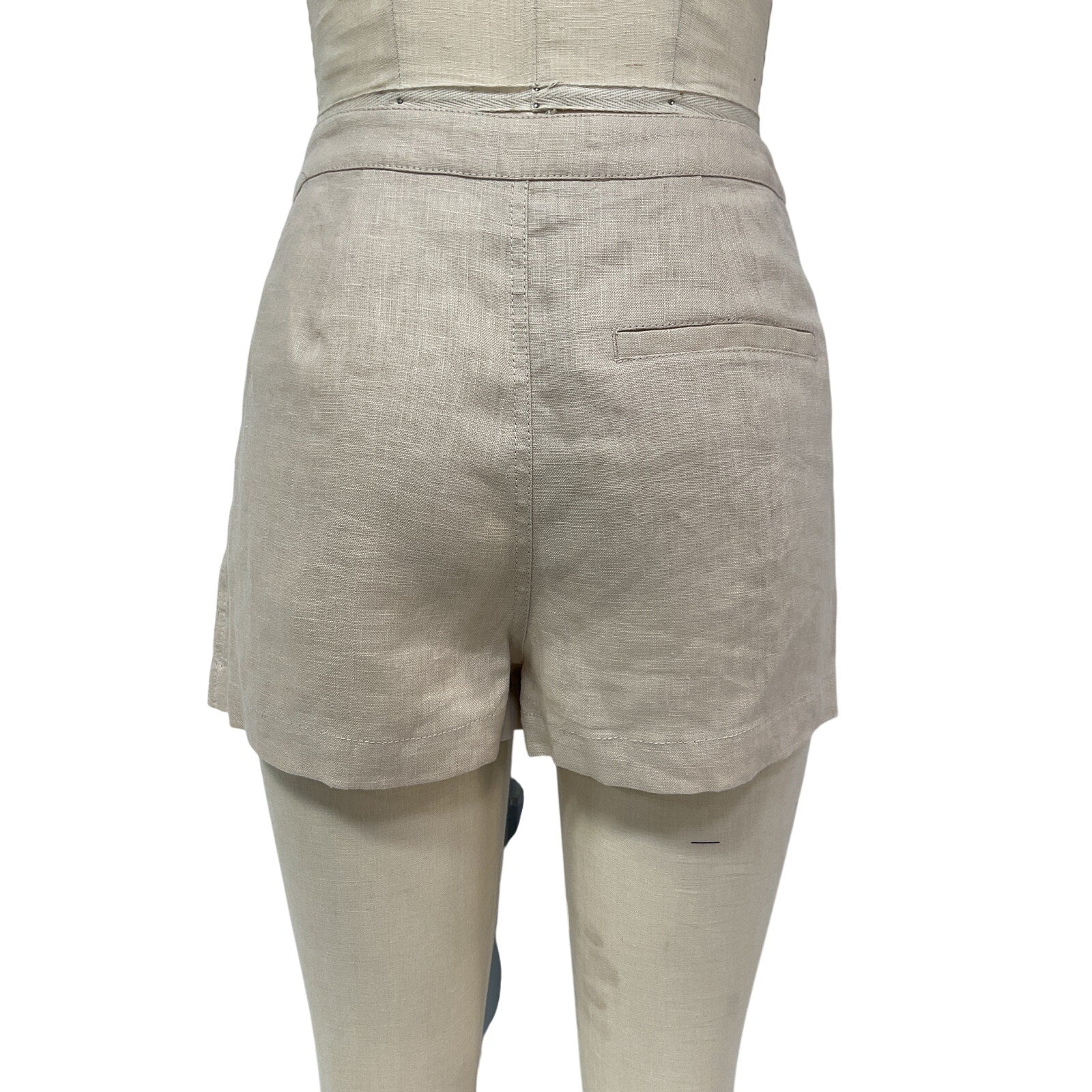 L'Academie 'Allana' Beige Linen Skort Size S