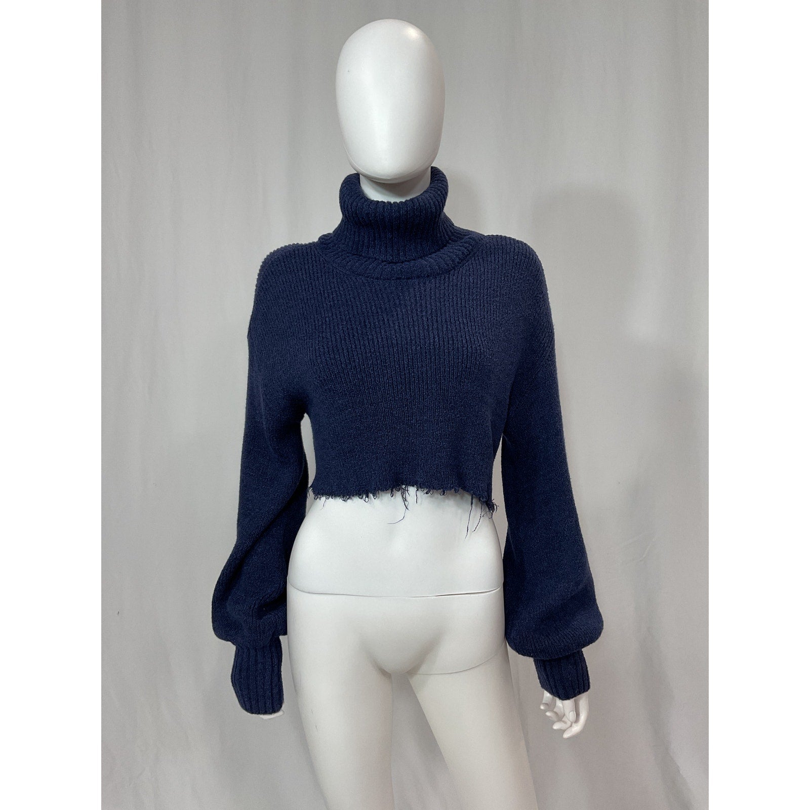 L'Academie 'Lucia' Navy Cropped Baloon Sleeve Knit Turtleneck Size M