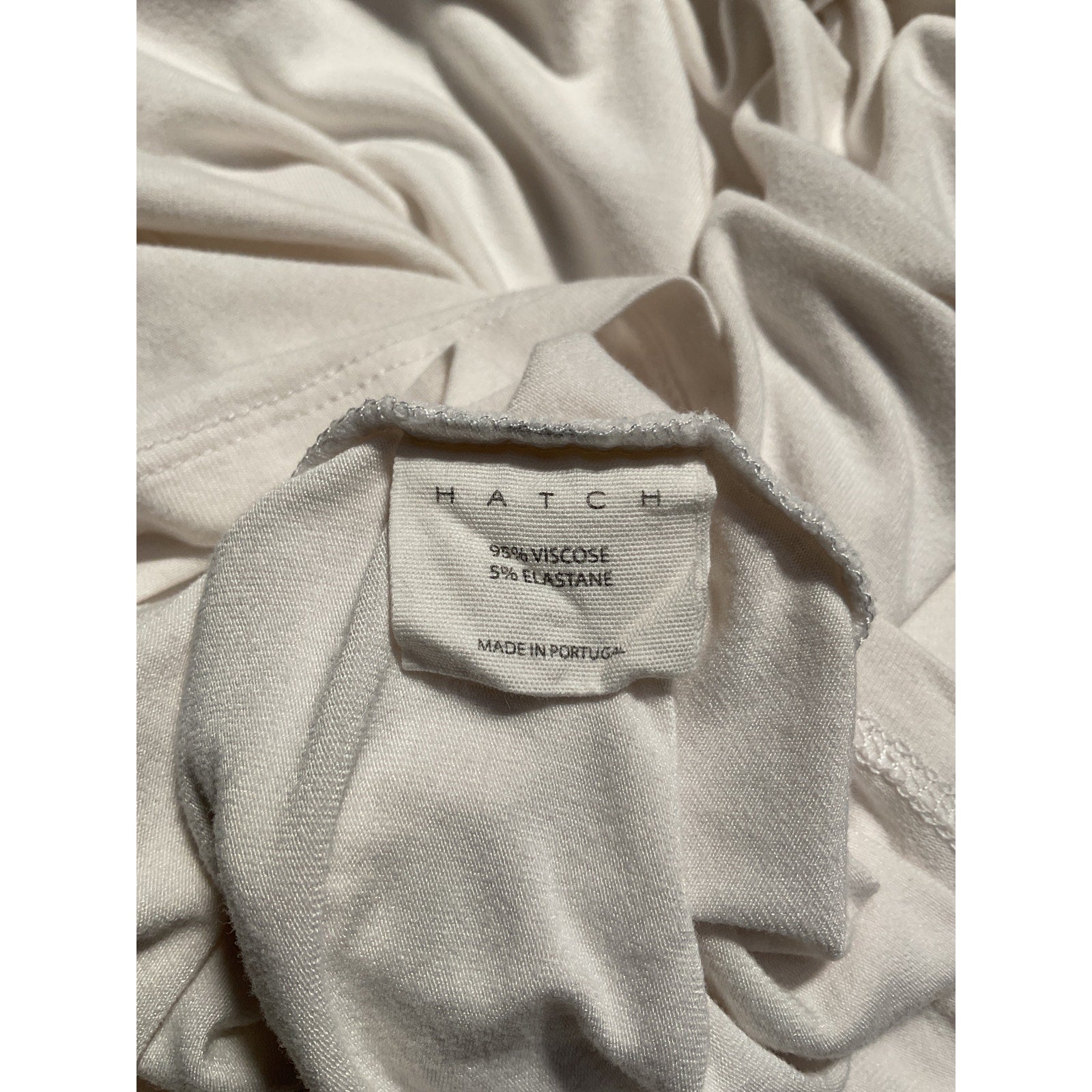 Hatch 'The Perfect' Cream Polyester Vee Top Size 2
