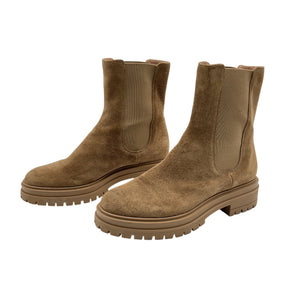Gianvito Rossi Lugged Camel Chester Boots Size 39.5 EU