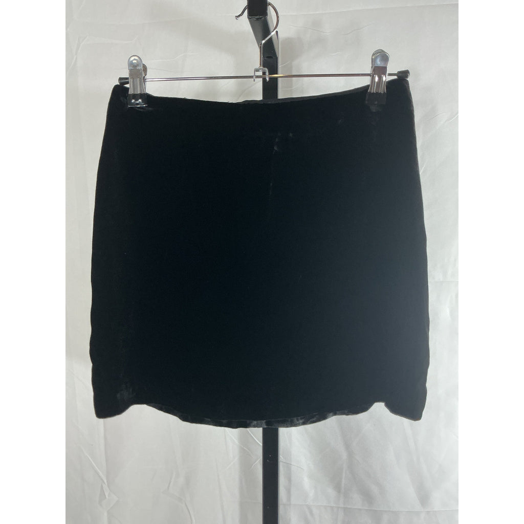 Reformation 'Veranda' Black Velvet Skirt Size 2
