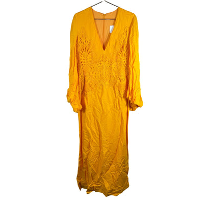 Costarellos Appliqued Orange Katana Gown Size FR 38 / US 6