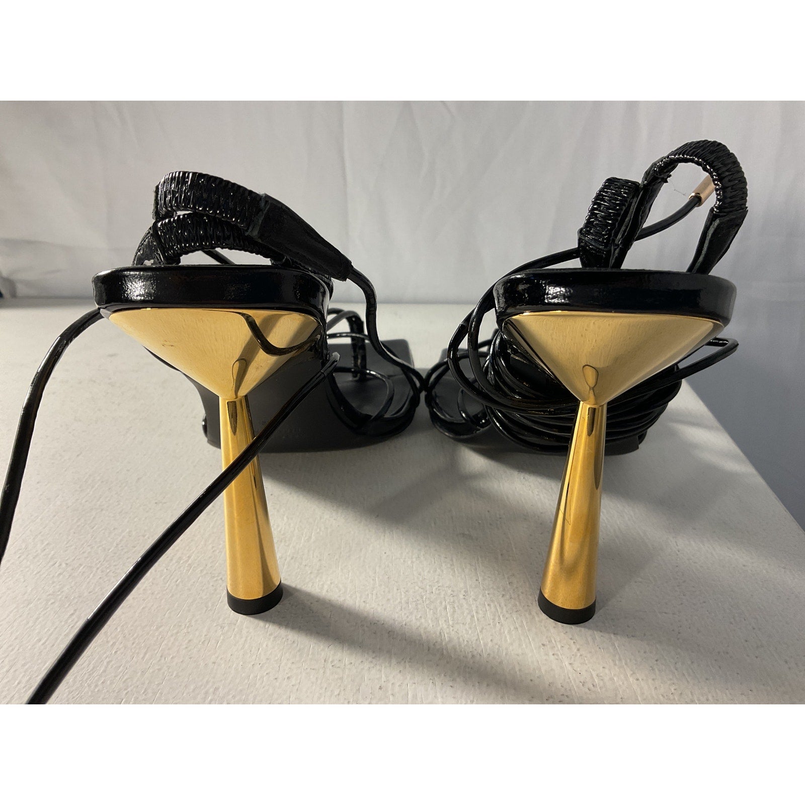 Gia Borghini x Rhw Black Patent Leather Short Lace Up Sandal Size 9