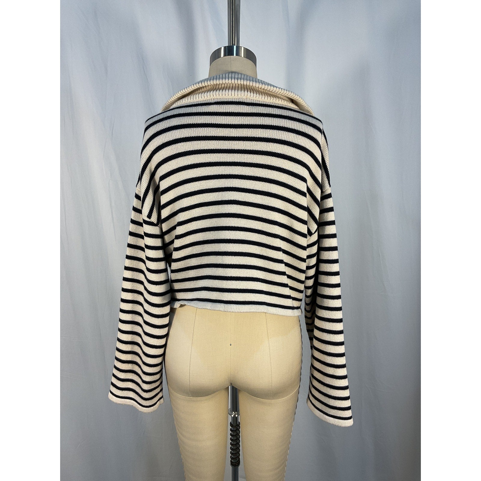 L'Academie 'Laila' White Striped Half Zip Sweater Size XS