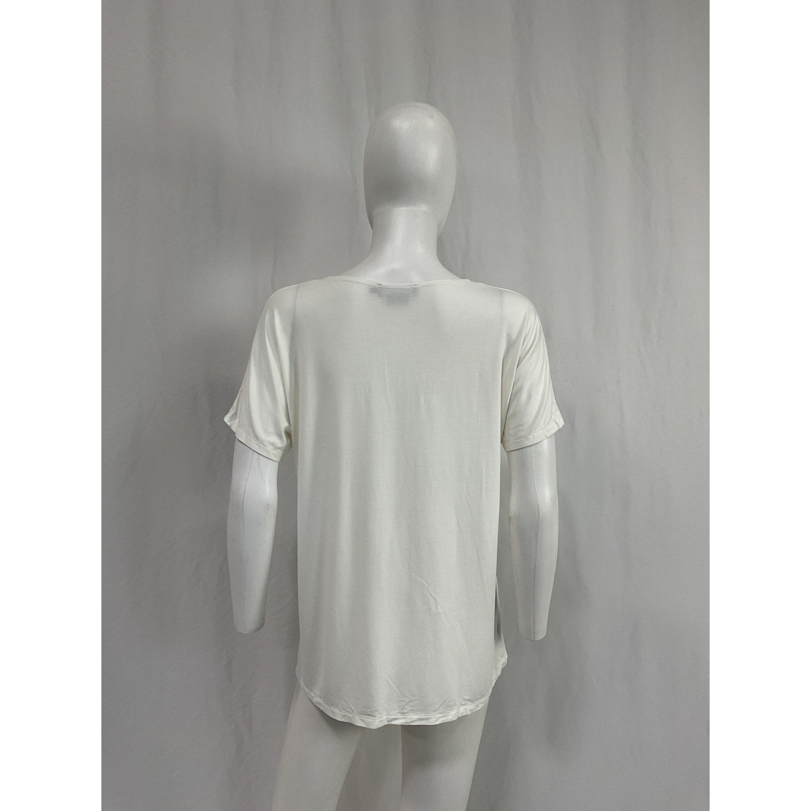 Hatch 'The Perfect' White Viscose Vee Size 0