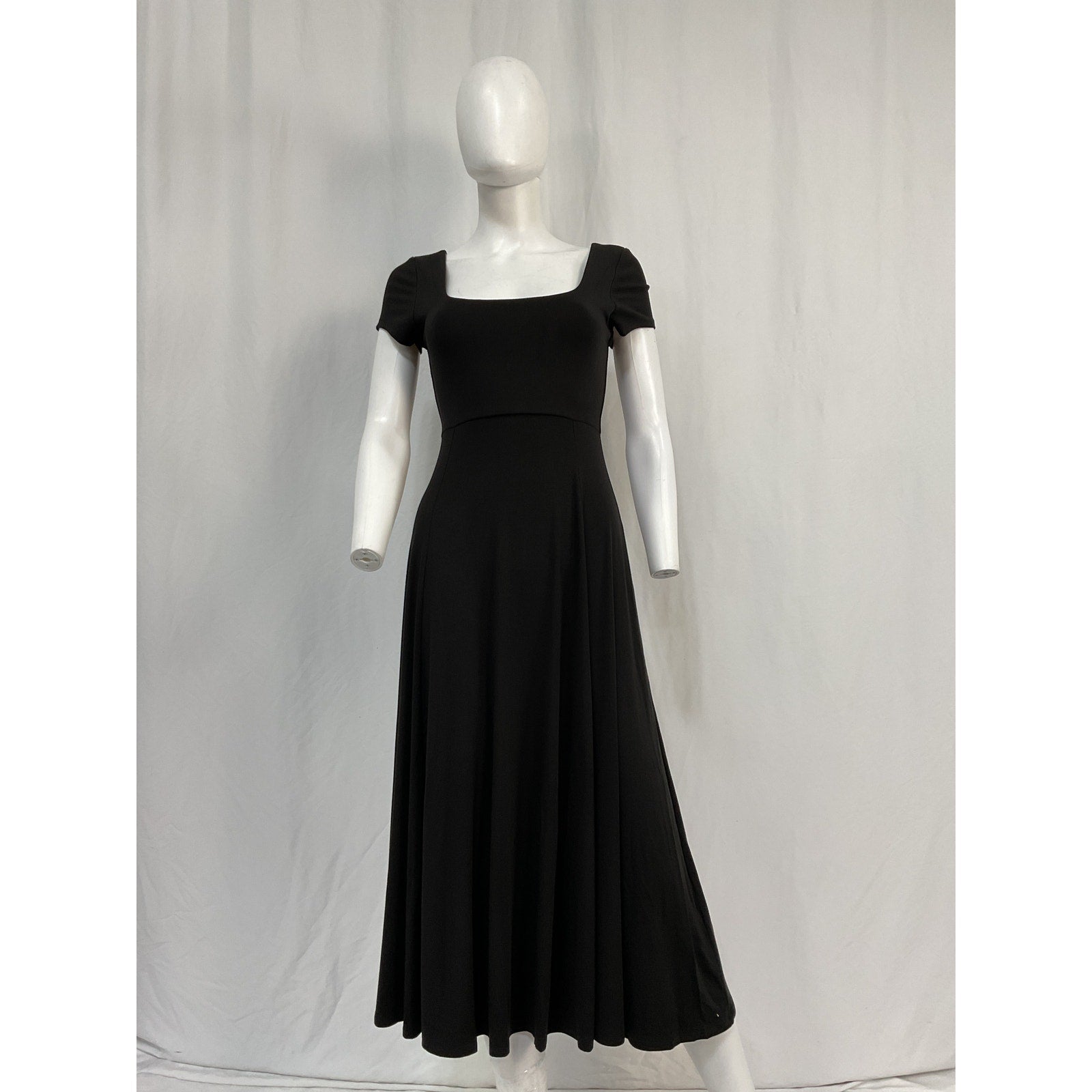 Hatch 'The Daphne' Black Rayon Dress Size 1