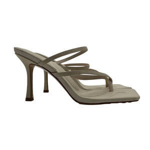 Alias Mae Strappy White Leia Heeled Sandals Size 39 EU / 9 US