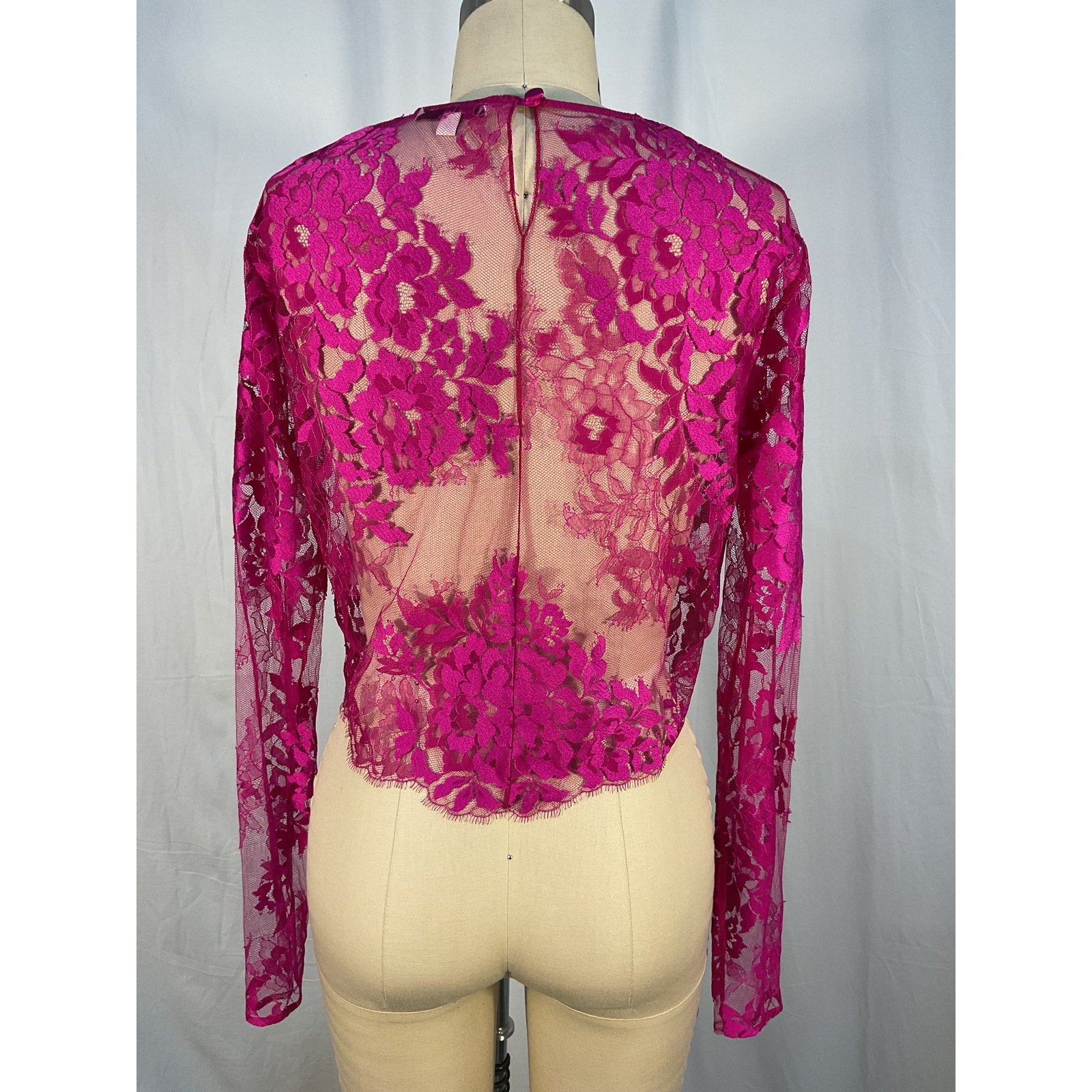 The Sei Lace Pink Tee Size 4