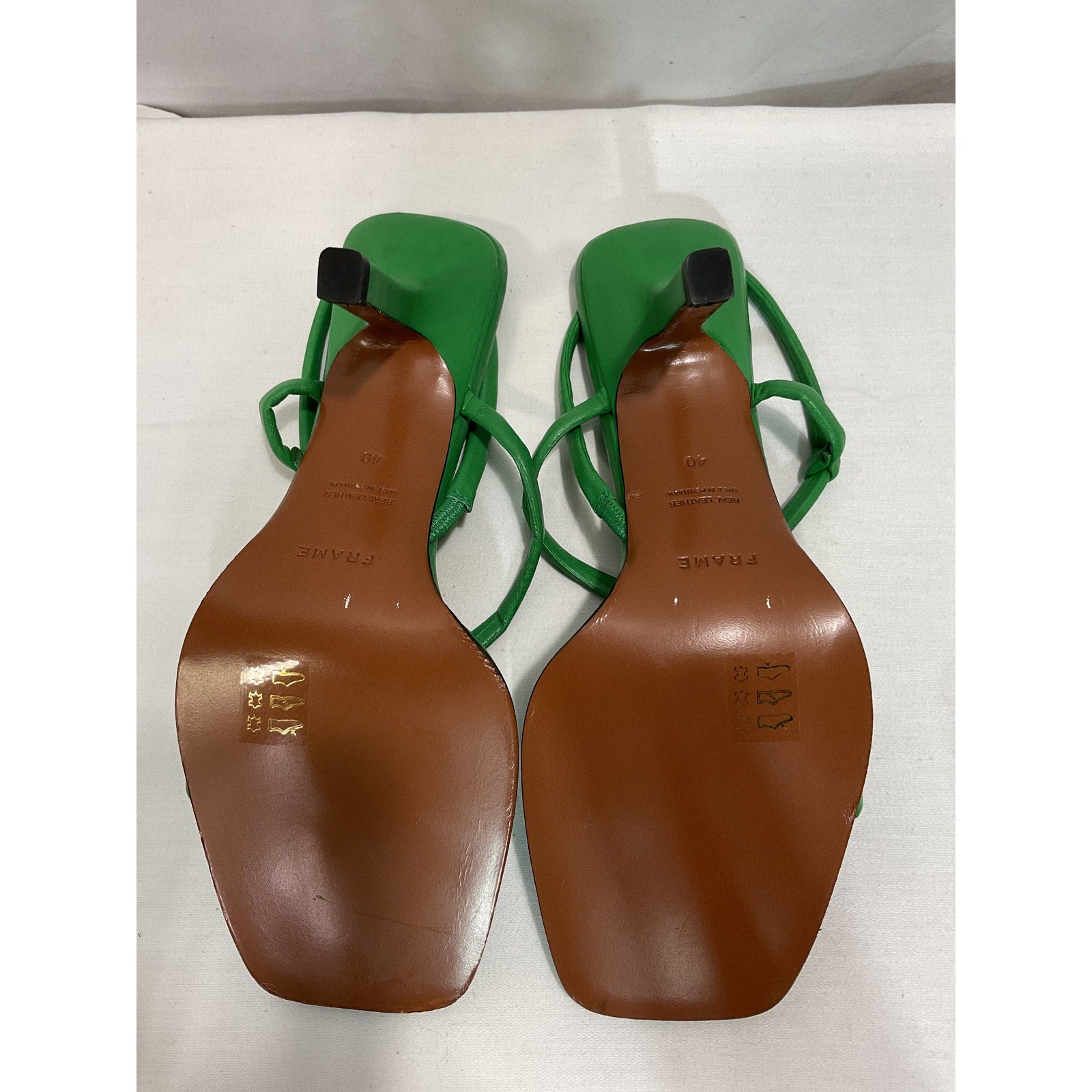 Frame 'Le' Green Leather Addison Sandal Size 10