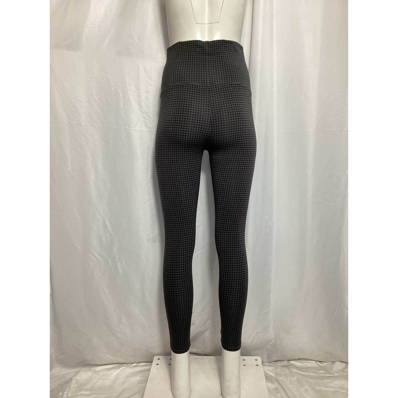 Hatch 'The Ultimate Before, During & After' Grey Legging Size XS