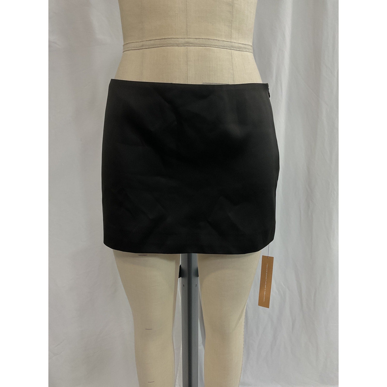 Reformation 'Carla' Black Low Waist Satin Skirt Size 0 - NWT