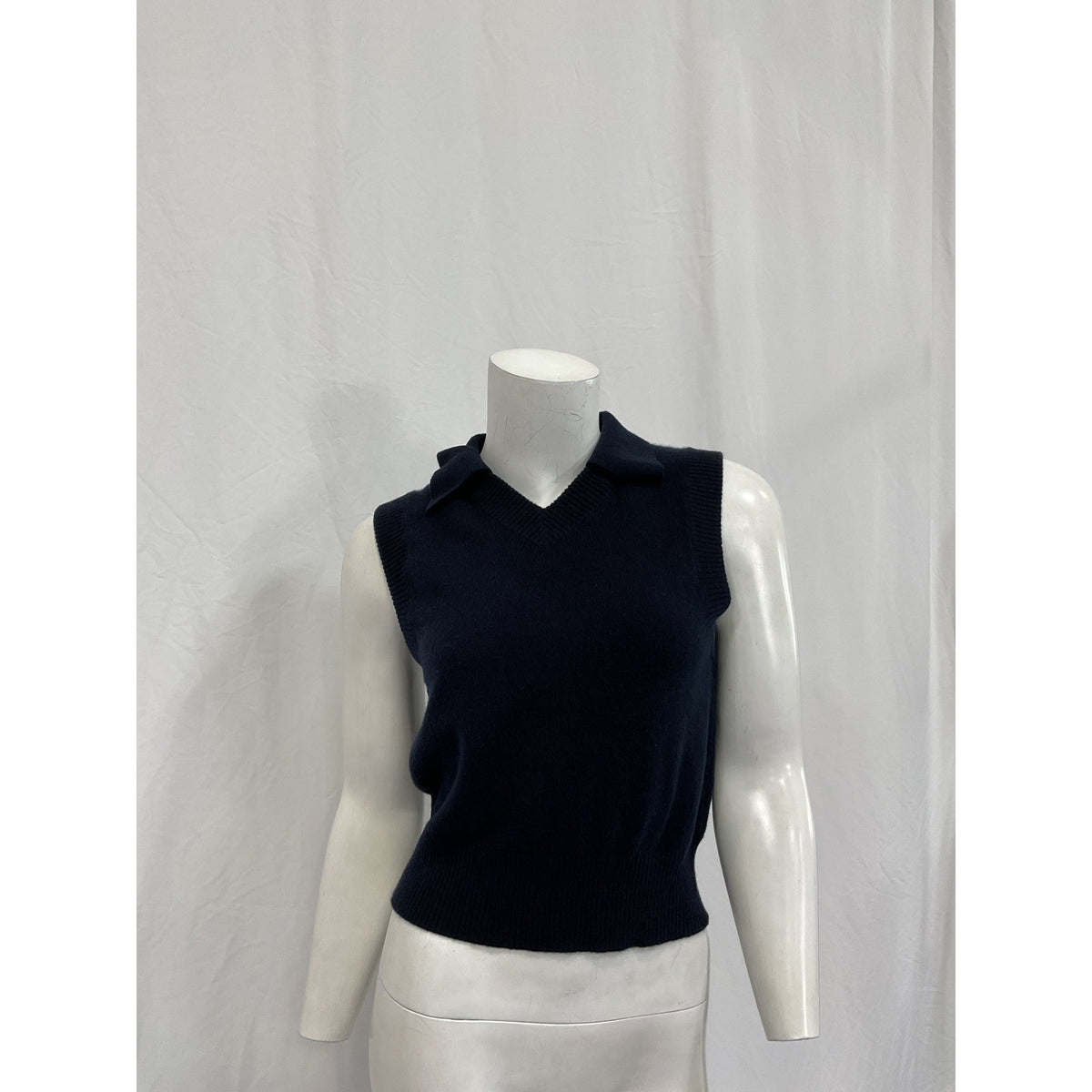 Naadam Navy Cashmere Vest Size M