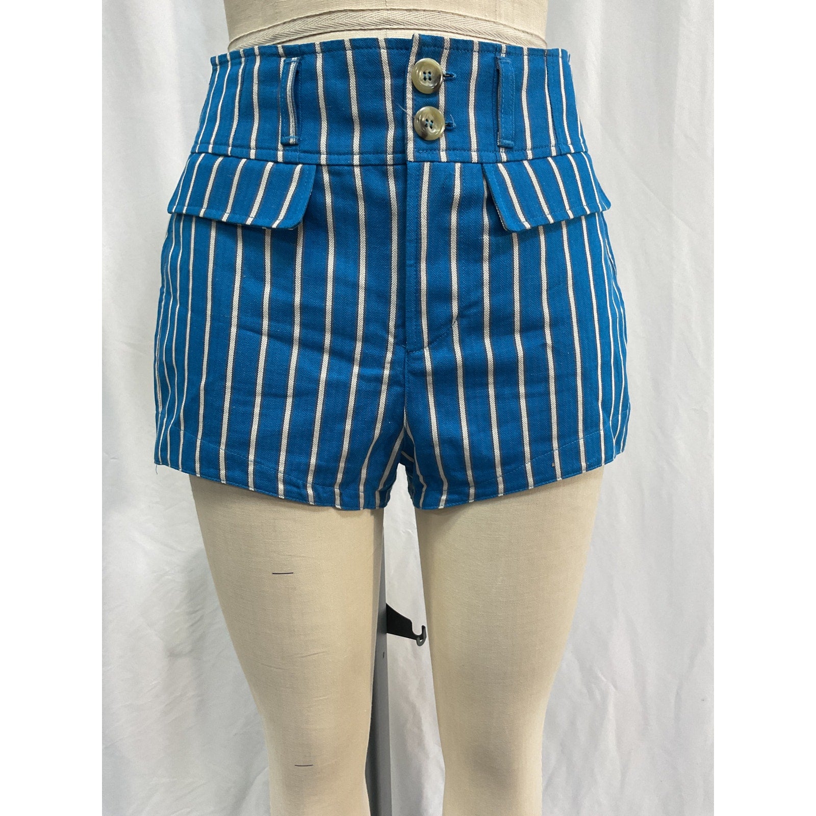 Ciao Lucia 'Paolo' Blue Striped Cotton-Linen Shorts Size 6
