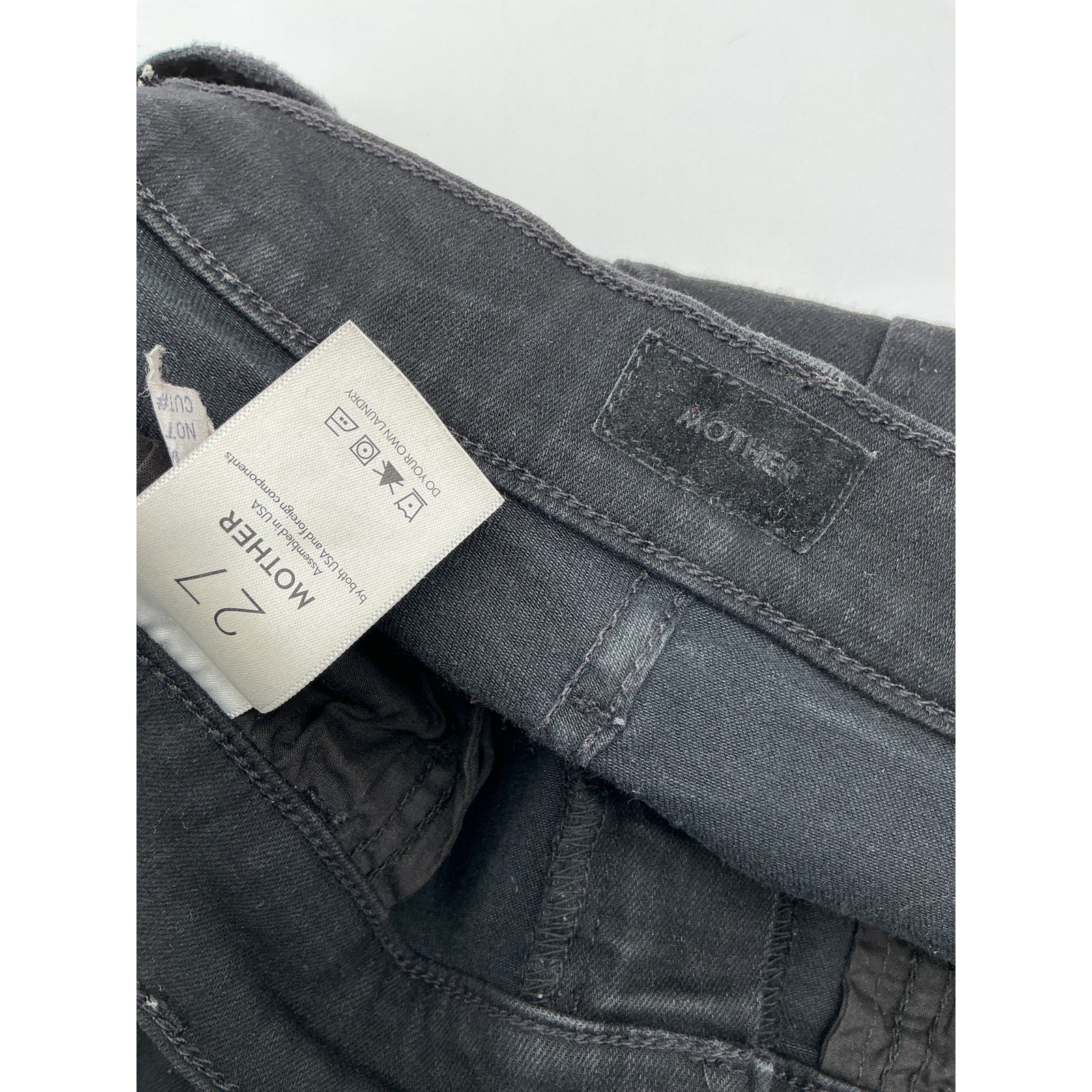 Mother 'The Hustler' Black Cotton Ankle Fray Denim Jean Size 27