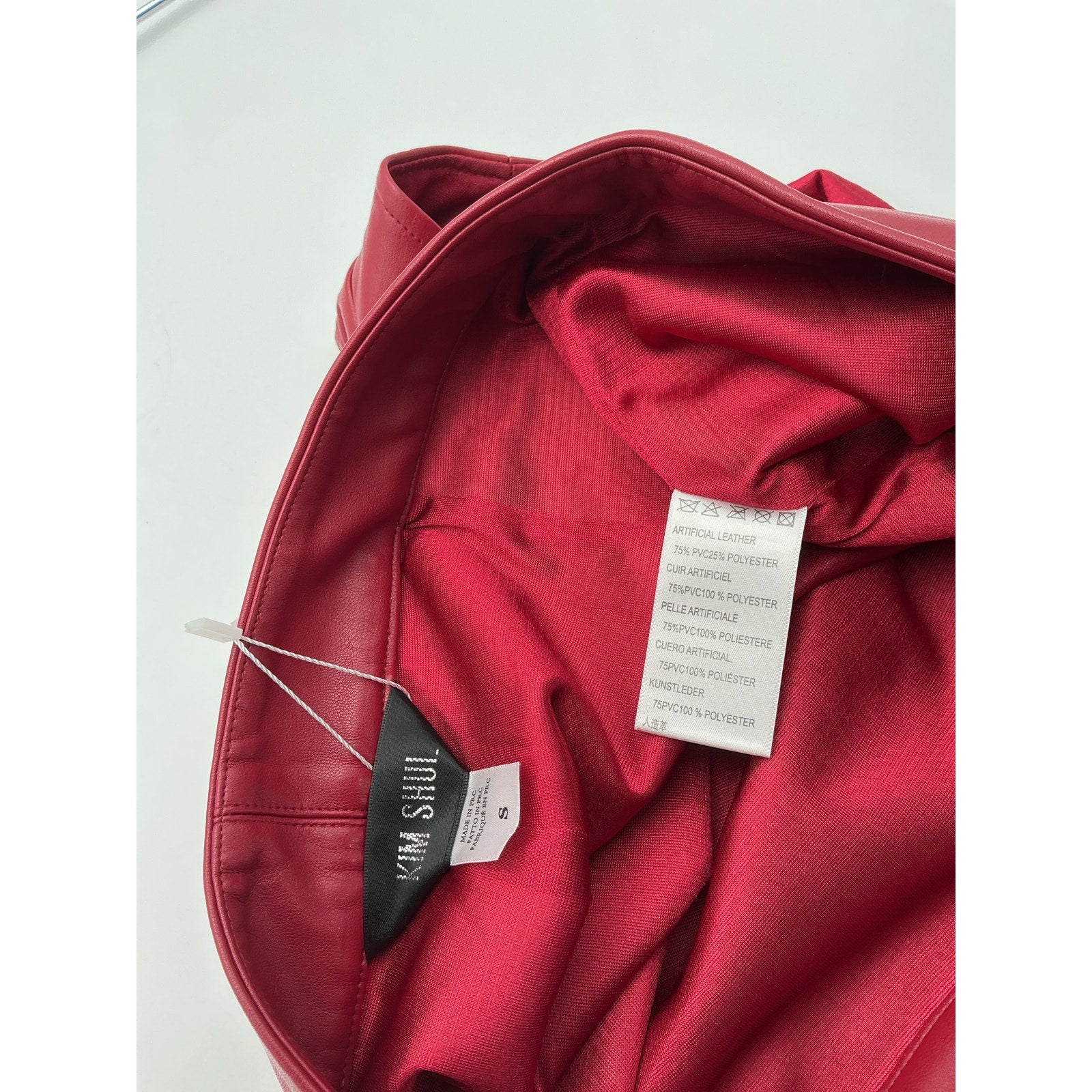 Kim Shui Red PVC Hot Short Size S