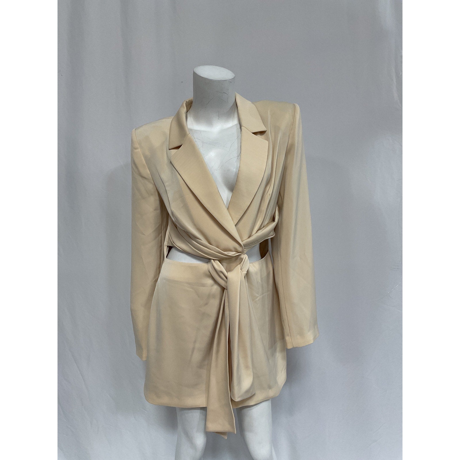 L'Academie 'Heron' White Satin Blazer Dress Size M - NWT