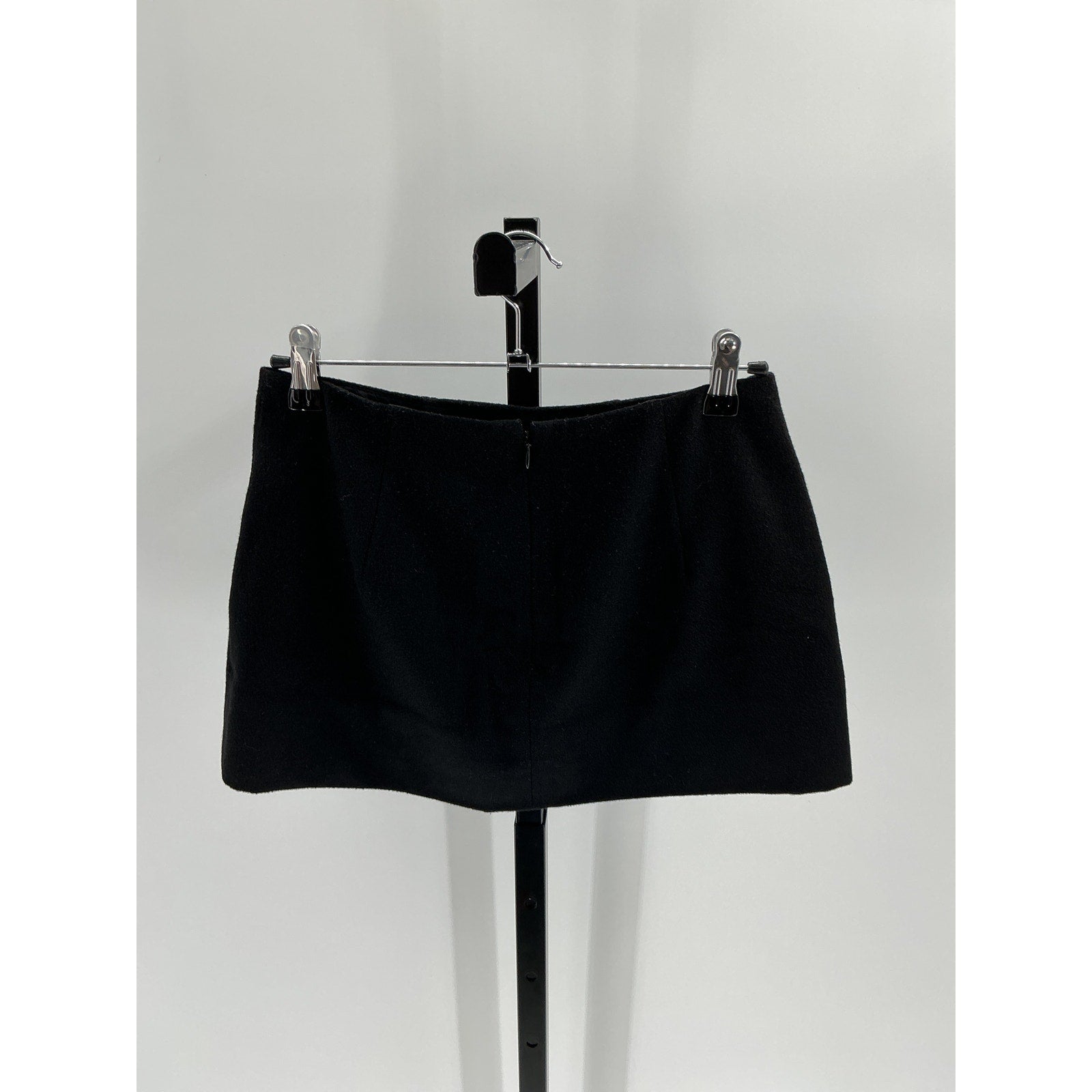 Reformation 'Petites' Black Polyester Buxton Skirt Size 4