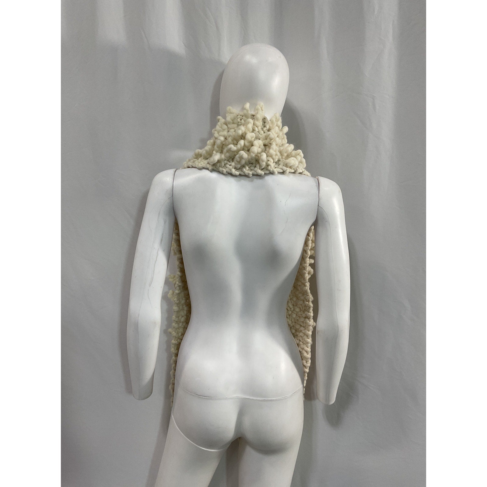 Loopy Mango 'Loop' White Merino Wool Scarf Size OS