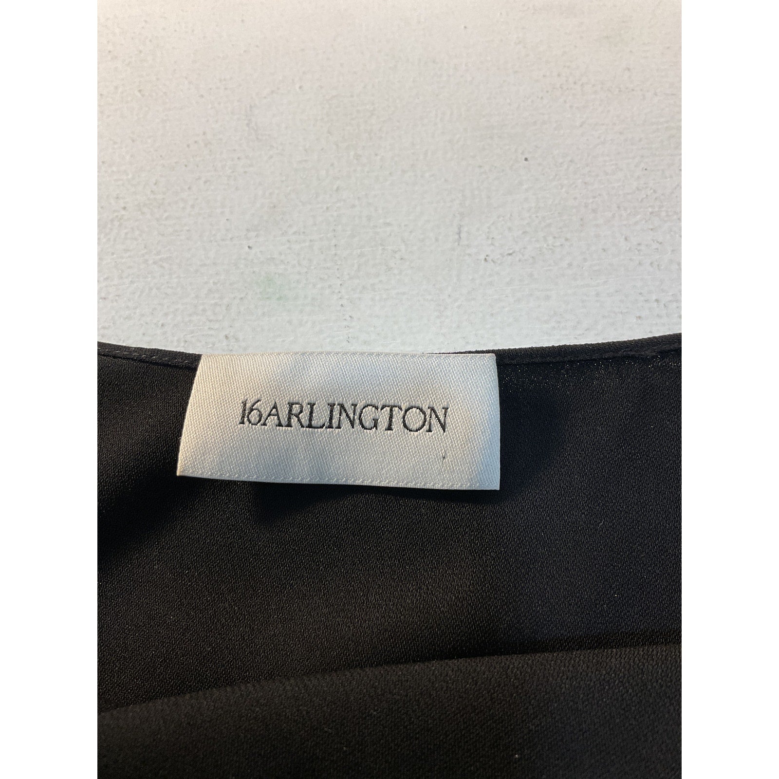 16Arlington 'Flora' Black Open Back Feather-Trimmed Crepe Mini Dress Size 6
