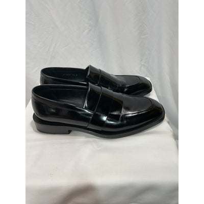 Stuart Weitzman 'Royce Kiltie' Black Leather Brushed Calf Loafer Size 7