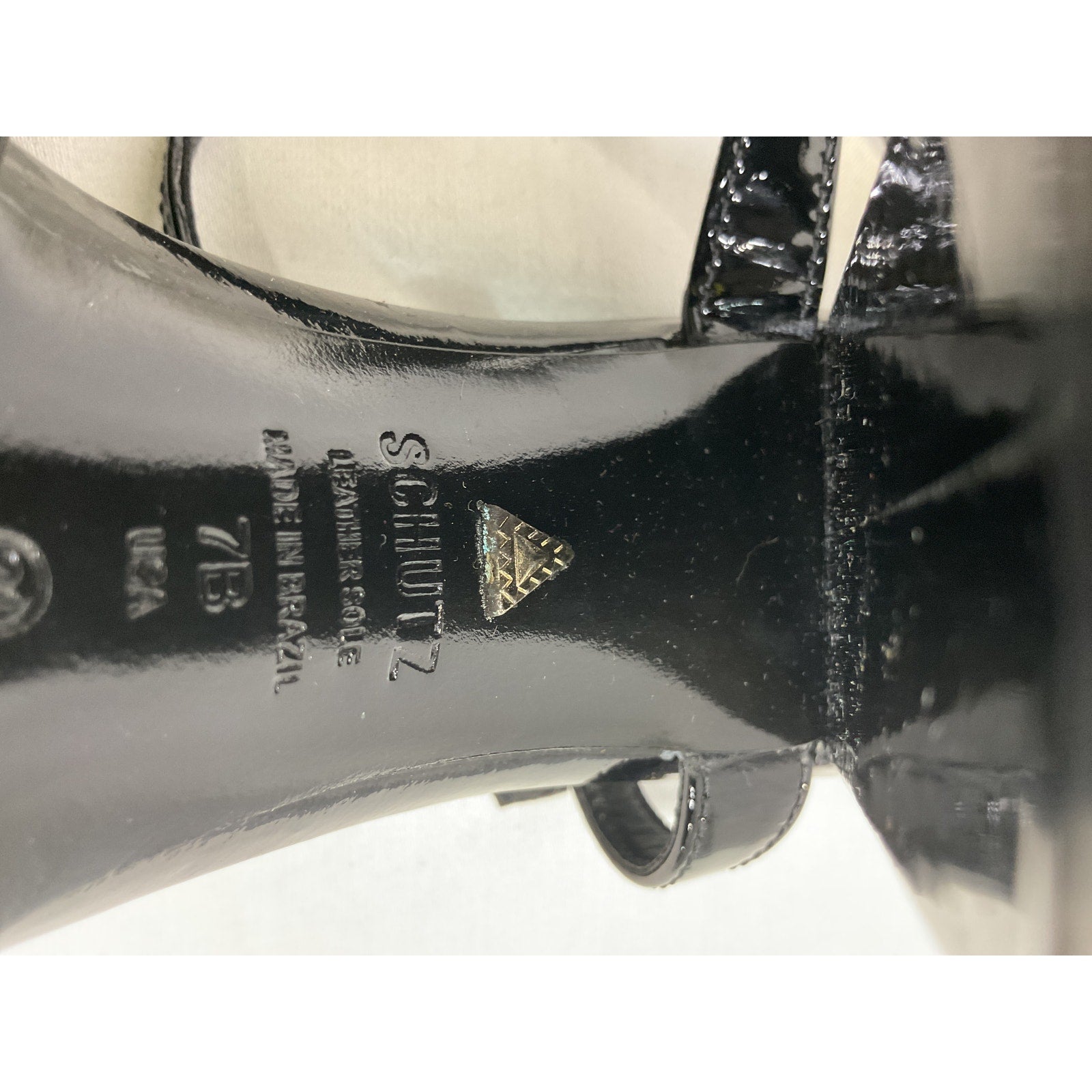 Schutz 'Keefa' Black 100mm Open Toe Patent Leather Sandals Size 7