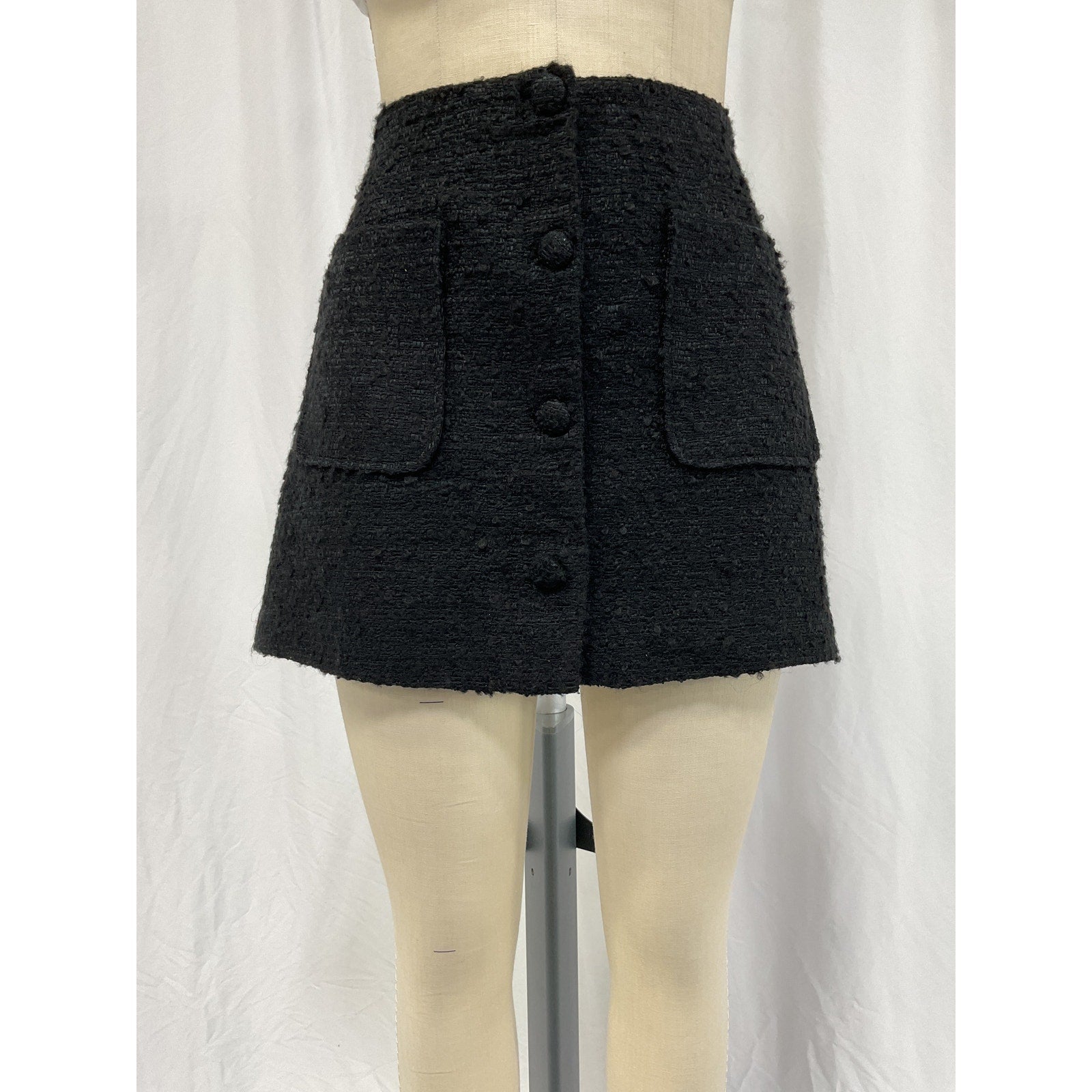 D�en 'Elina' Black Acrylic Skirt Size 10