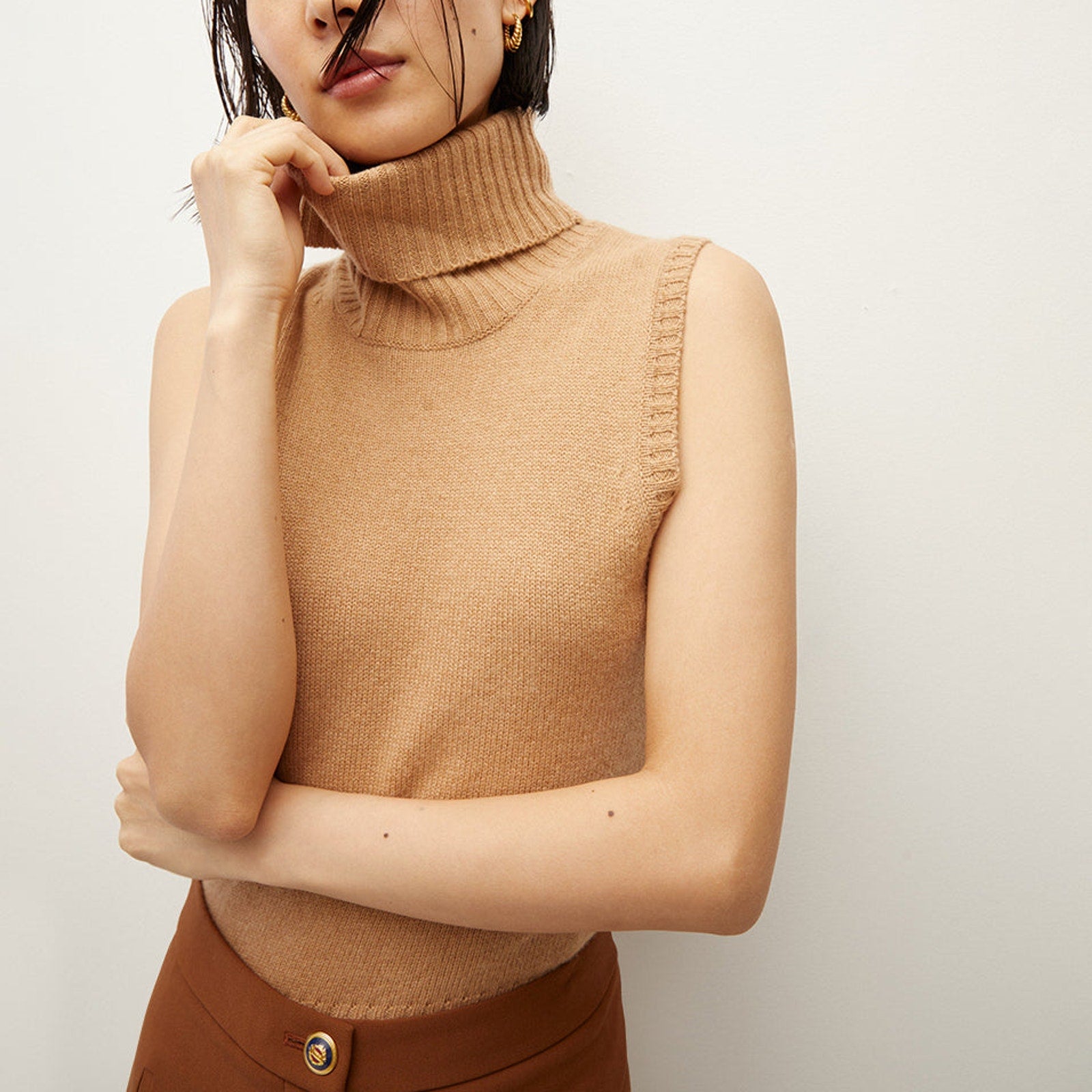 Veronica Beard 'Mazzy' Tan Turtleneck Cashmere Shell Top Size L