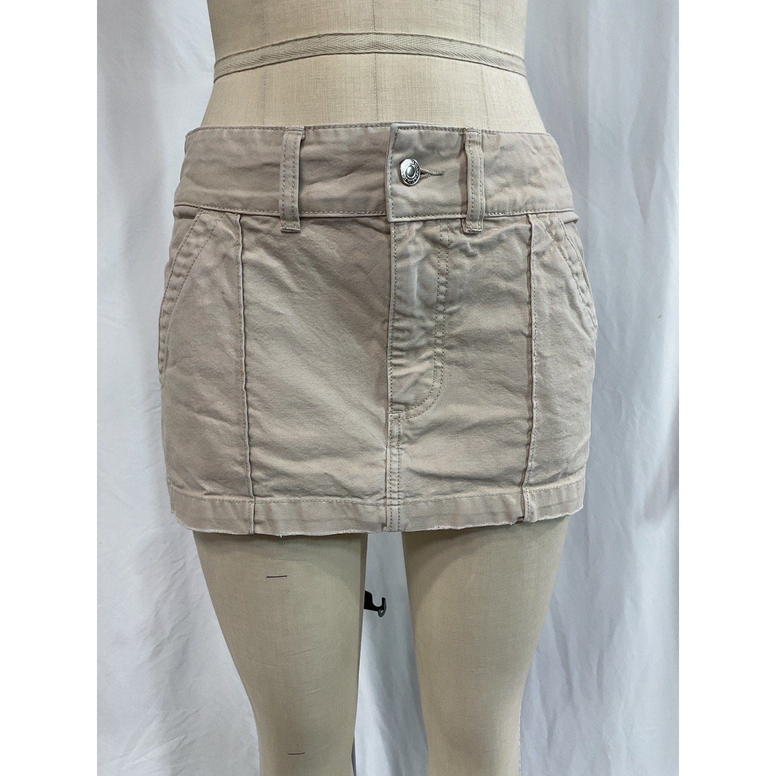 Helsa 'Workwear' Tan Mini Skirt Size S