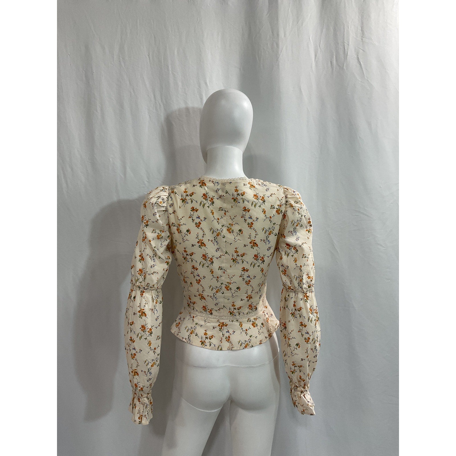Reformation 'Meadowlark' White Top Size 2
