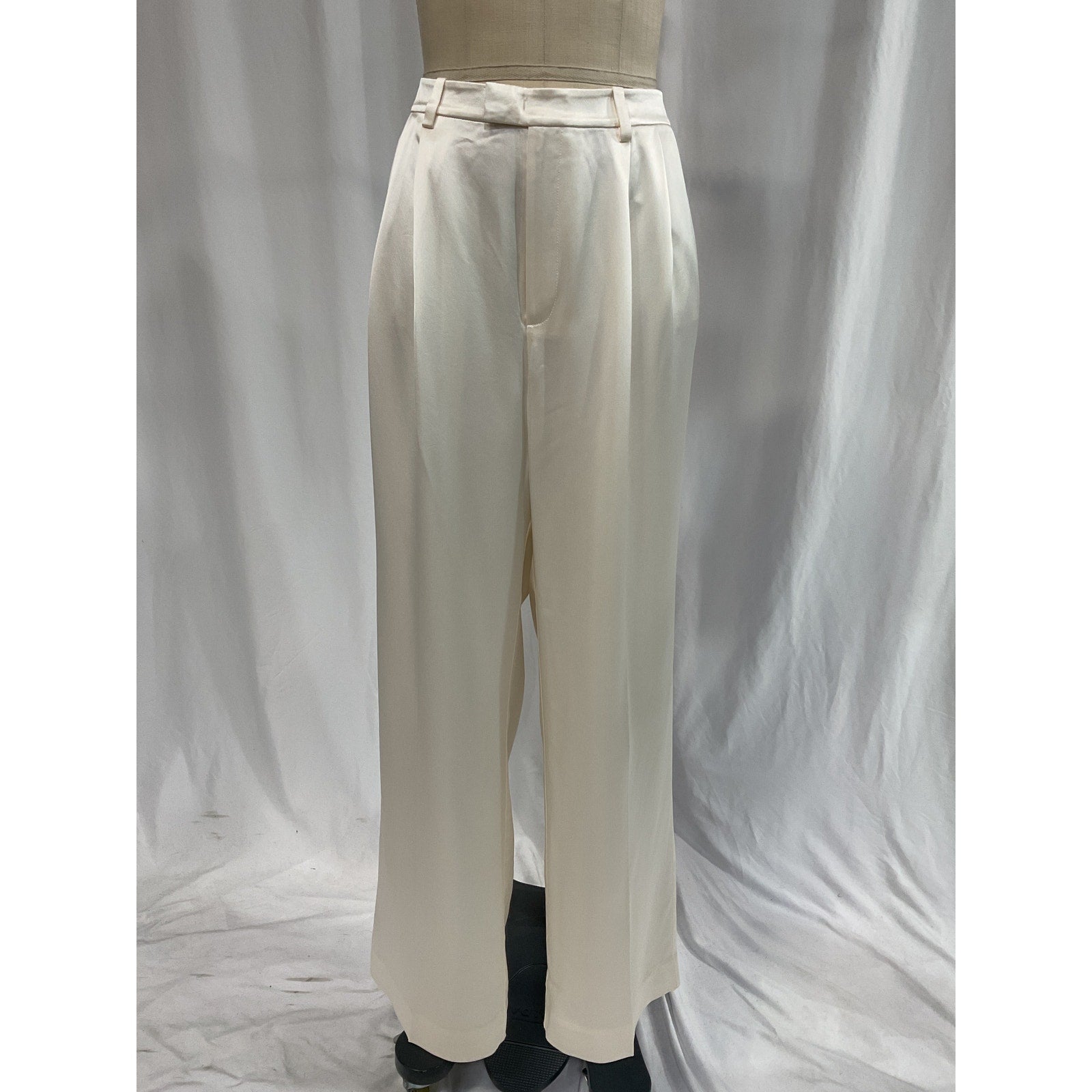 Favorite Daughter 'The Low Favorite' White Pants Size 14 - NWT