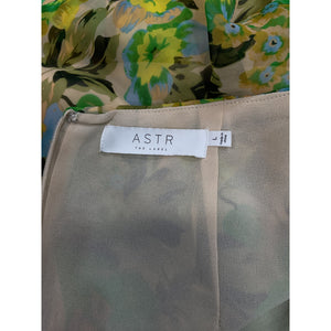 Astr The Label 'Aneira' Green Chiffon Ruffle Detail Dress Size L