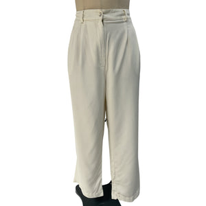 Donni. Relaxed White Pleated Trousers Size L