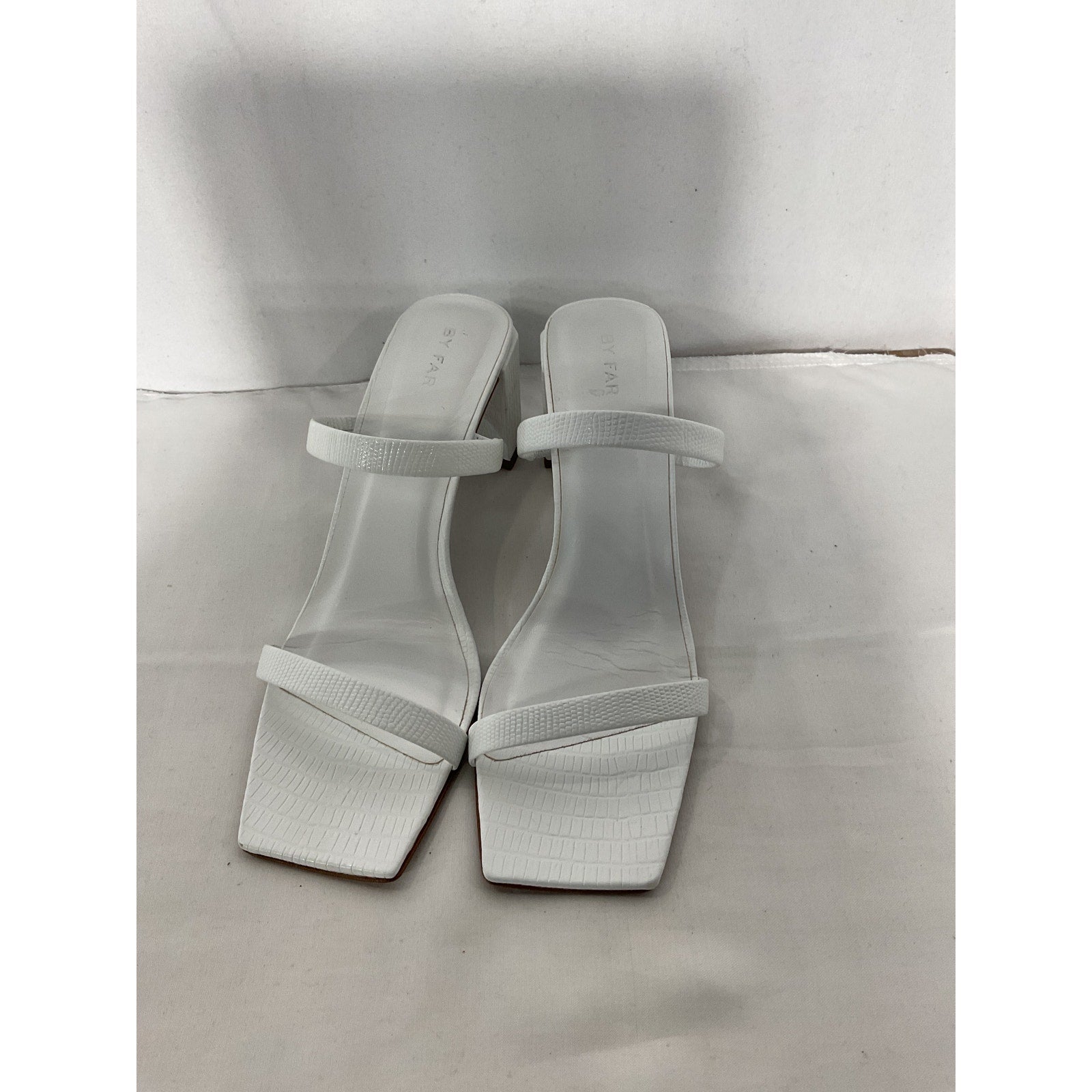 By Far 'Tanya' White Leather Embossed Chunky Heel Size 8