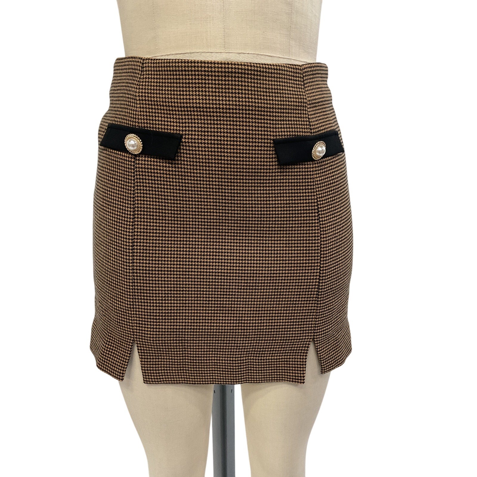 Majorelle 'Gemma' Tan Poly Skirt Size S