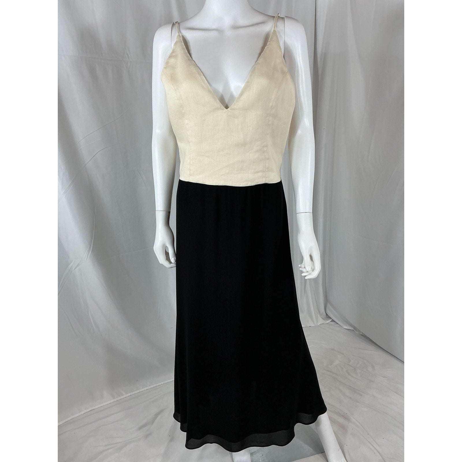Dissh 'Grace' White Linen V Neck Midi Dress Size 12