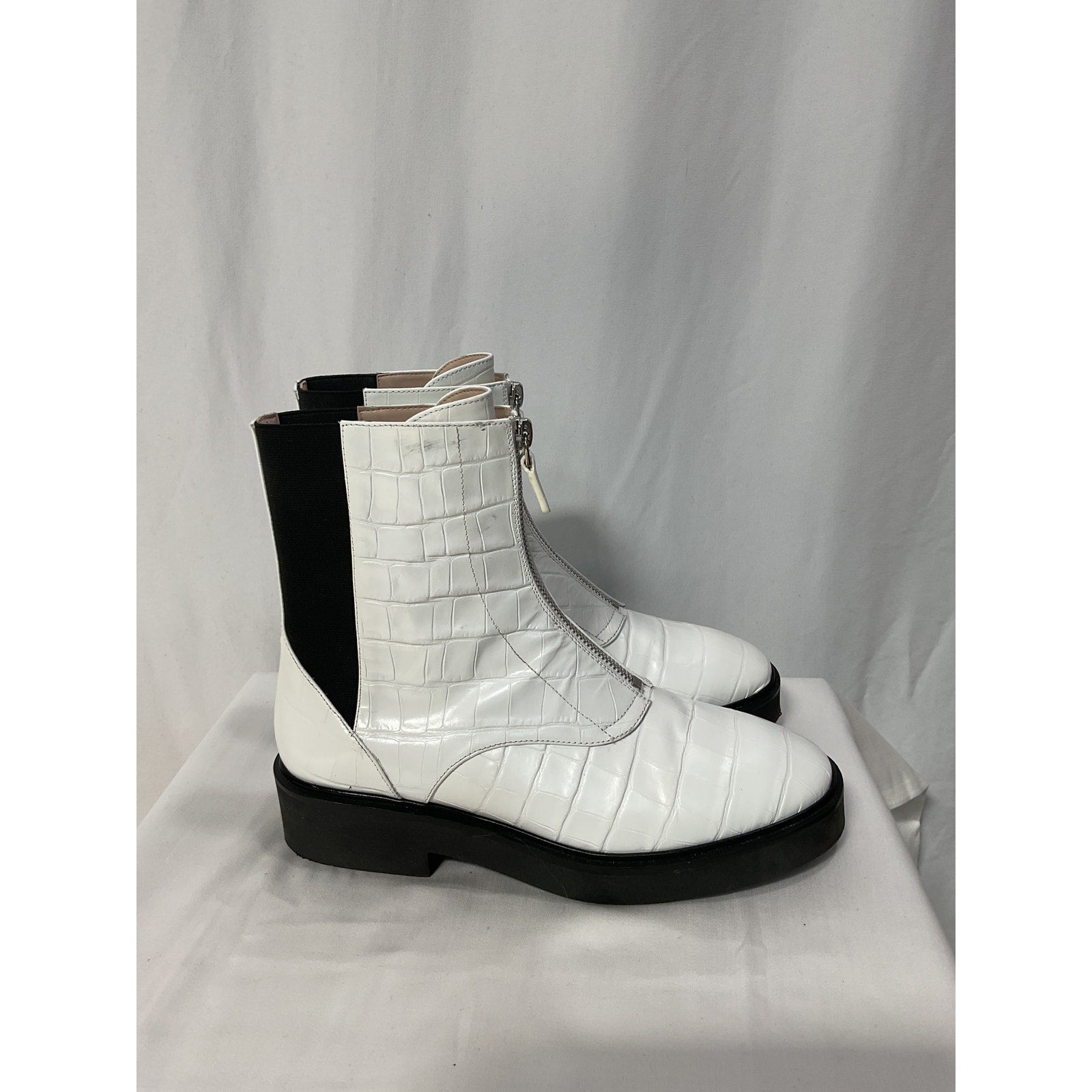 Stuart Weitzman 'Lodge' White Zip Croc-Embossed Leather Boot Size 7