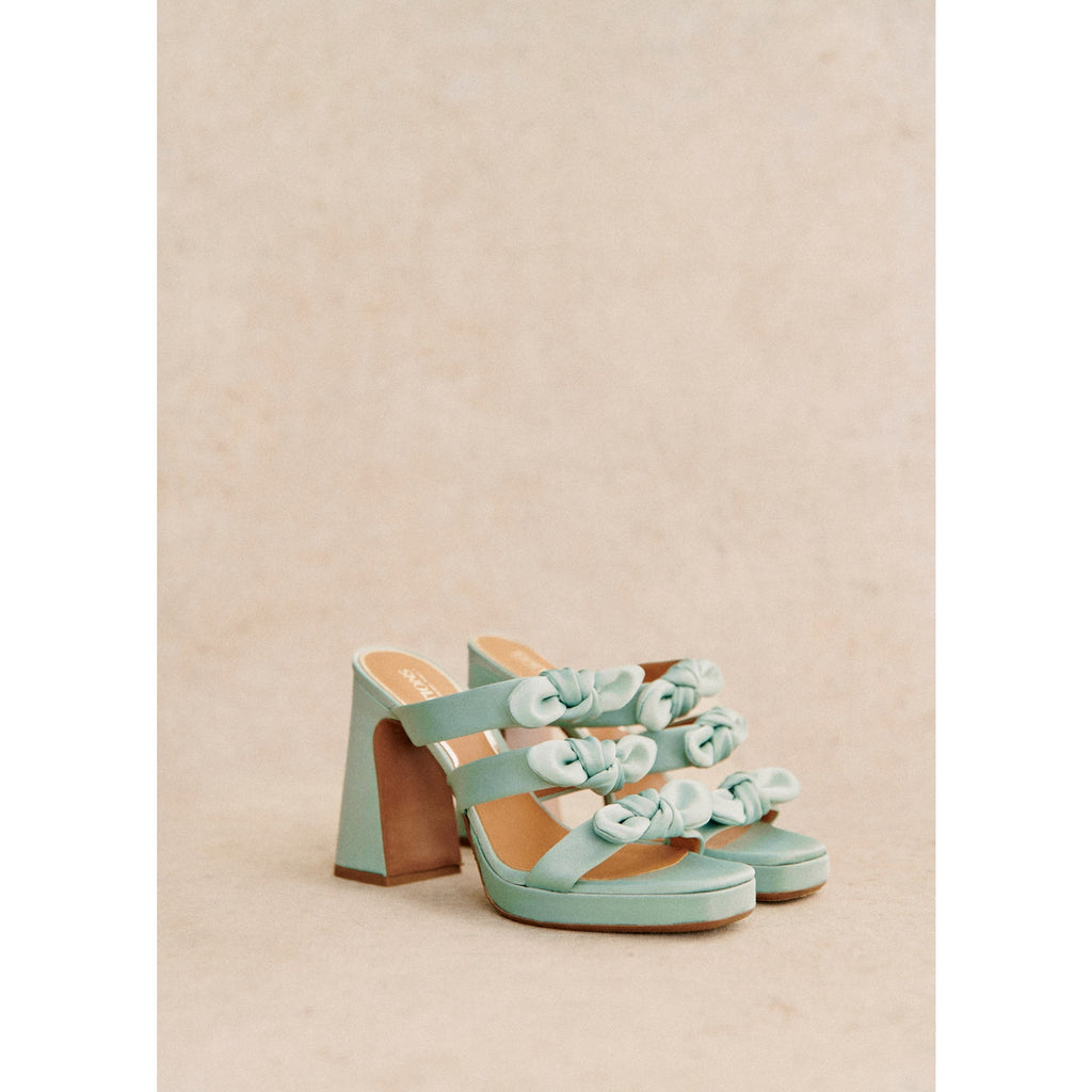 S�zane 'High Clarisse' Green Leather Mules Size 6