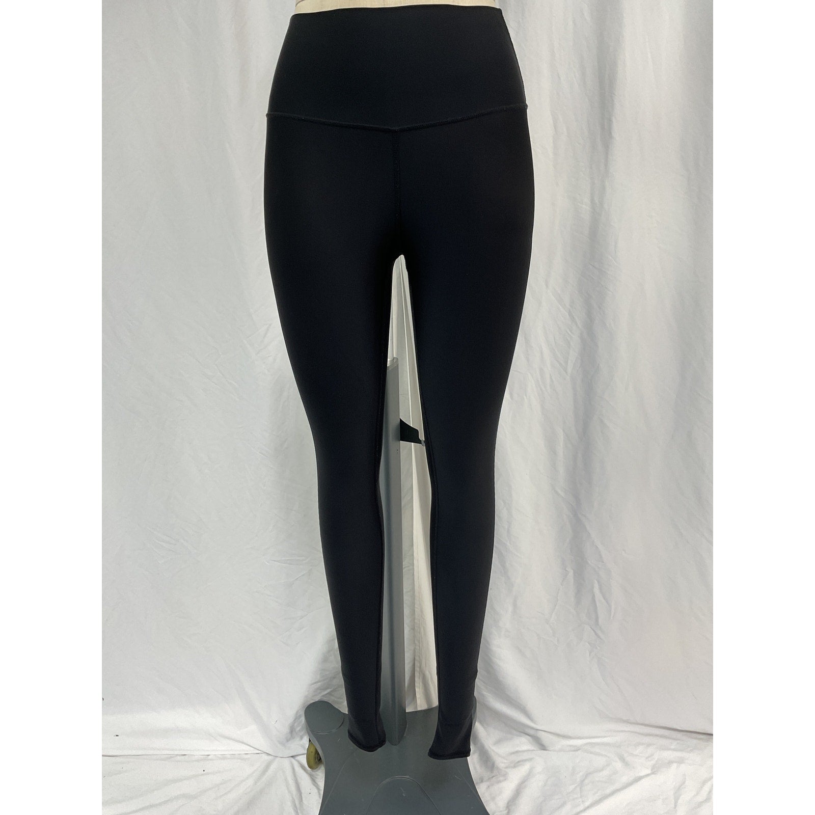 Alo Yoga High-Waist Black Polyester Airlift Legging Size XXS