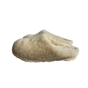 Kith Cozy Cream Myla Shearling Slippers Size 35