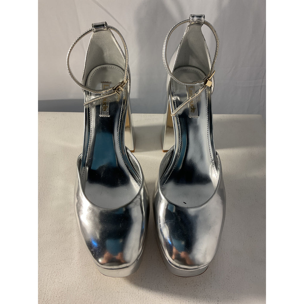 Larroude 'Ari' Silver Leather Pump Size 9