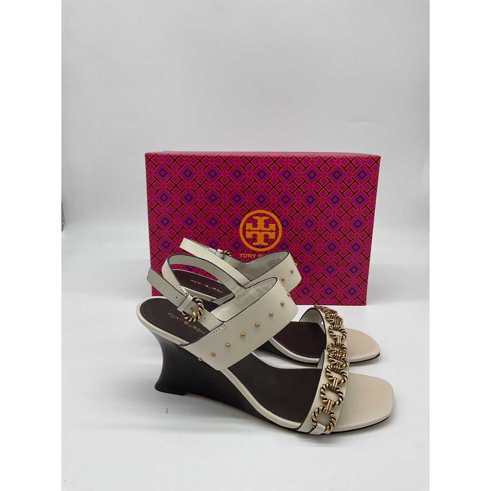 Tory Burch Vintage Plaque White Leather Wedge Sandal Size 9.5 - NWT