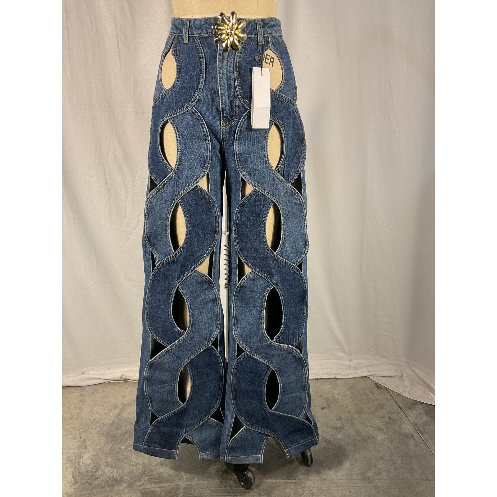 Area 'Rope' Blue Floral Cutout Wide Leg Denim Jean Size 26 - NWT