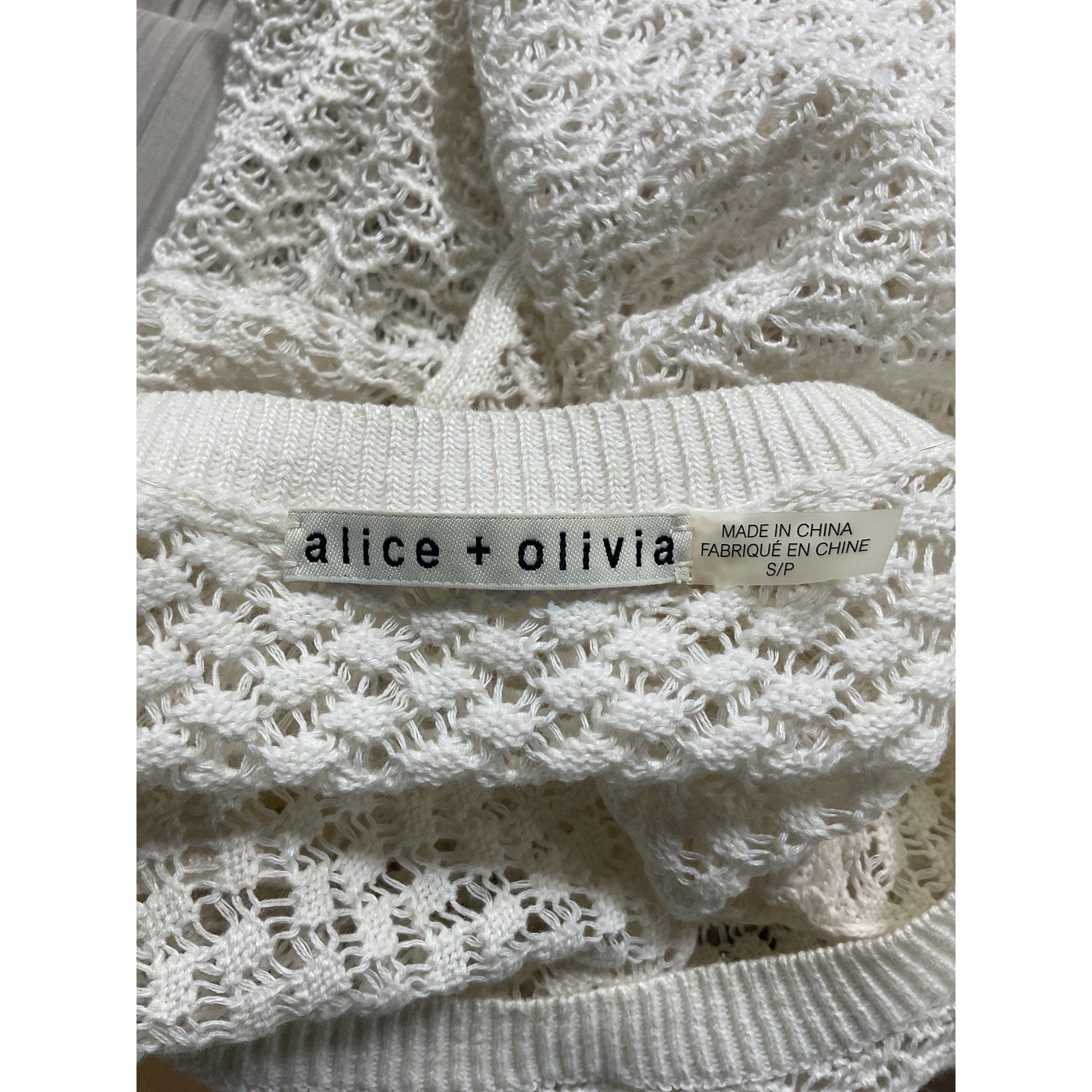 Alice + Olivia 'Tevin' White Crop Tank Size S