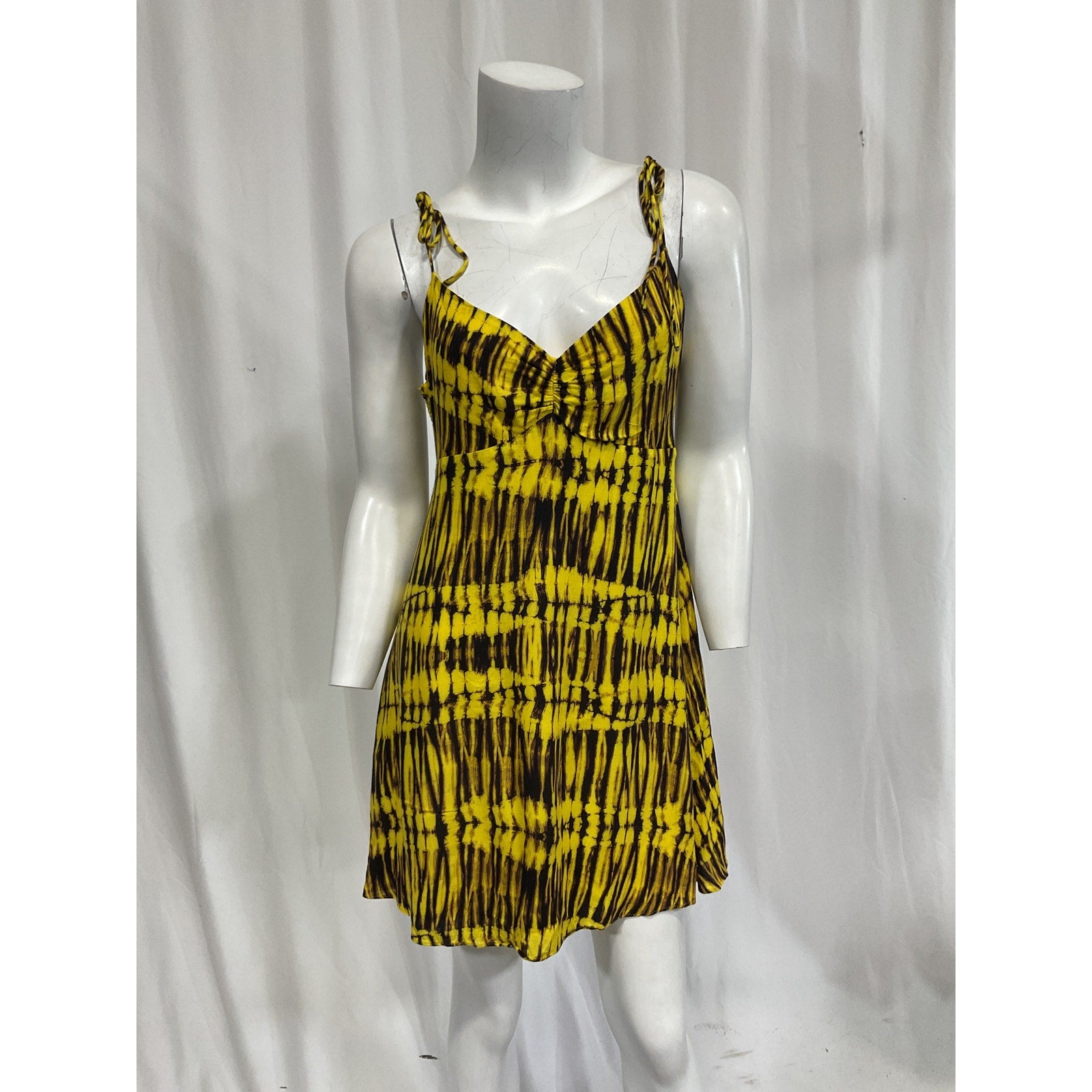 Alice + Olivia 'Raquel' Yellow Mini Dress Size 10