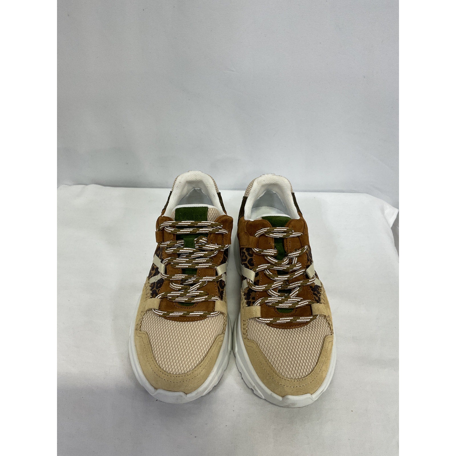 S�zane 'James' White Leather Trainers Sneaker Size 36
