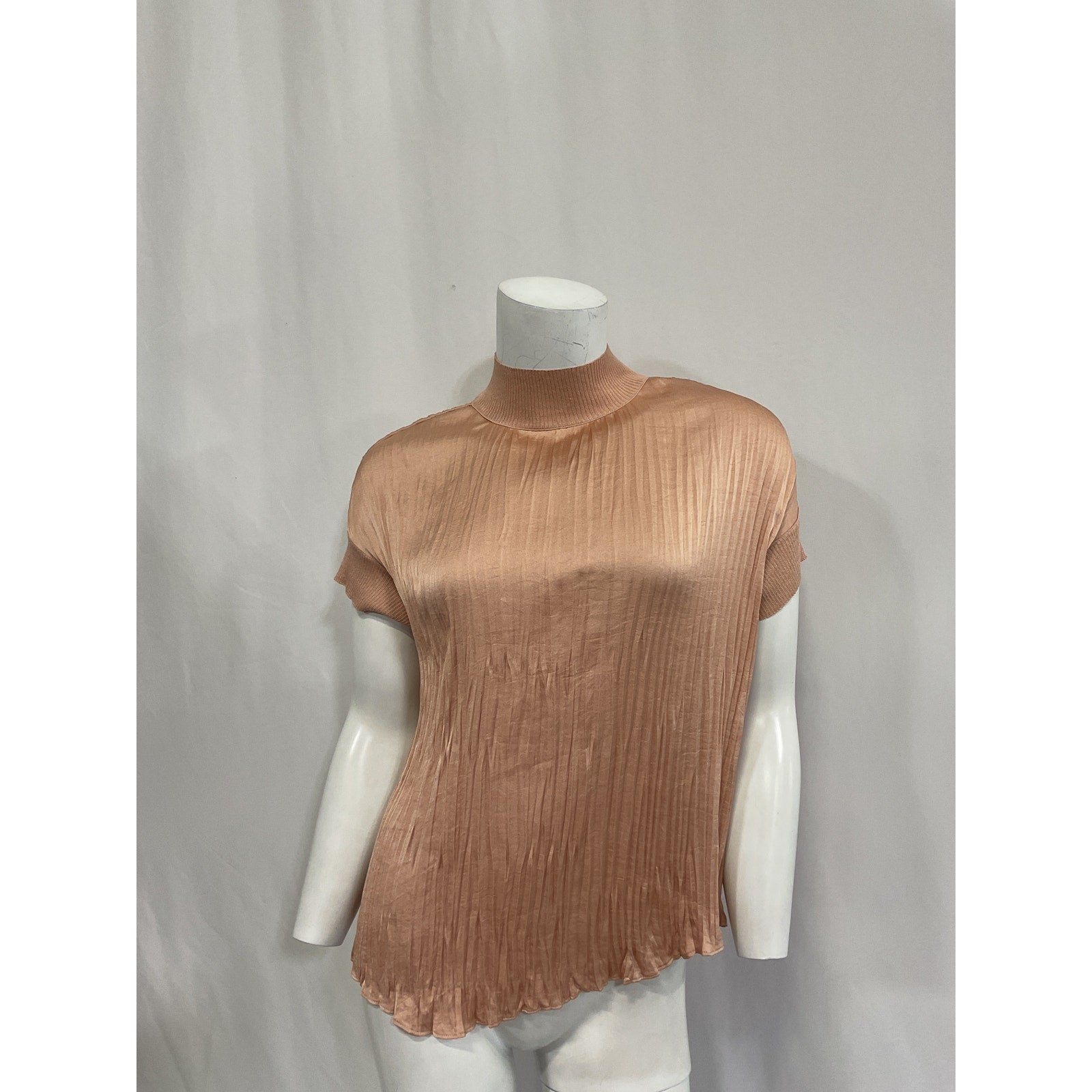 Vince Satin Pink Mockneck Short Sleeve Top Size XS