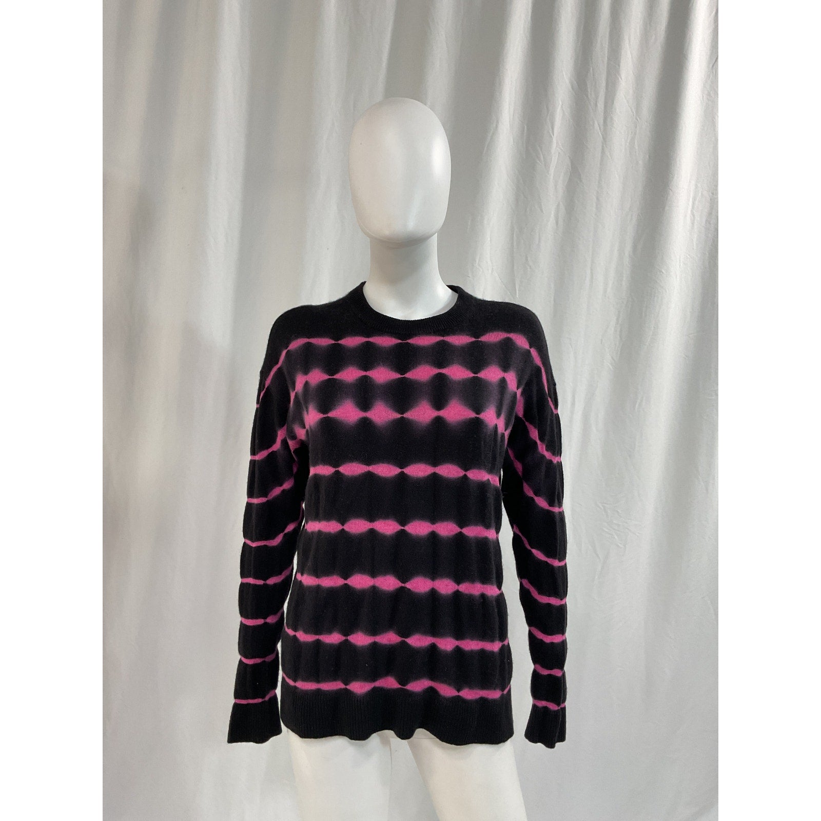 Alice + Olivia 'Tie-Dyed' Black Striped Crew Neck Cashmere-Blend Sweater Size M